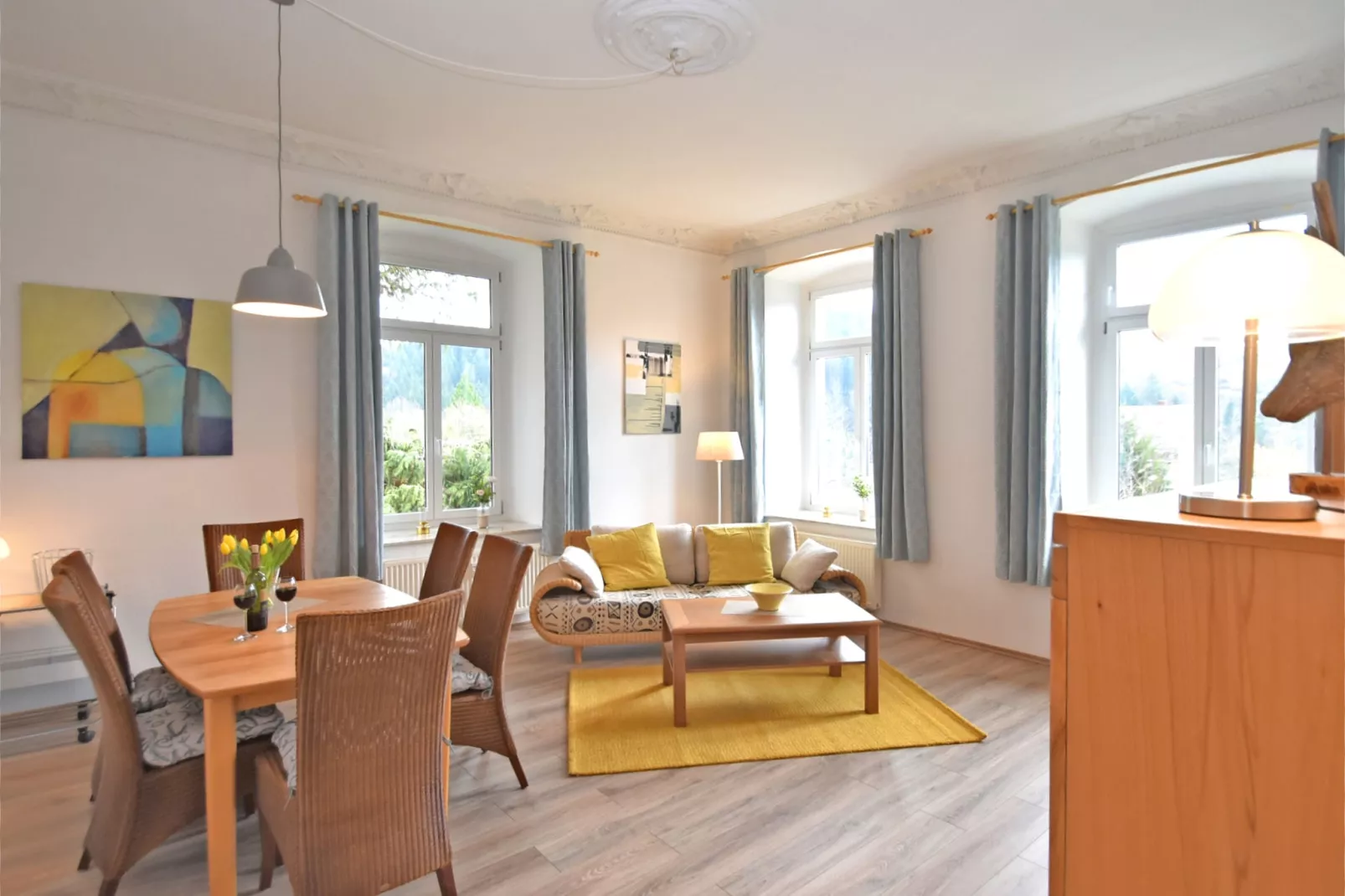 Villa im Erzgebirge-Living room