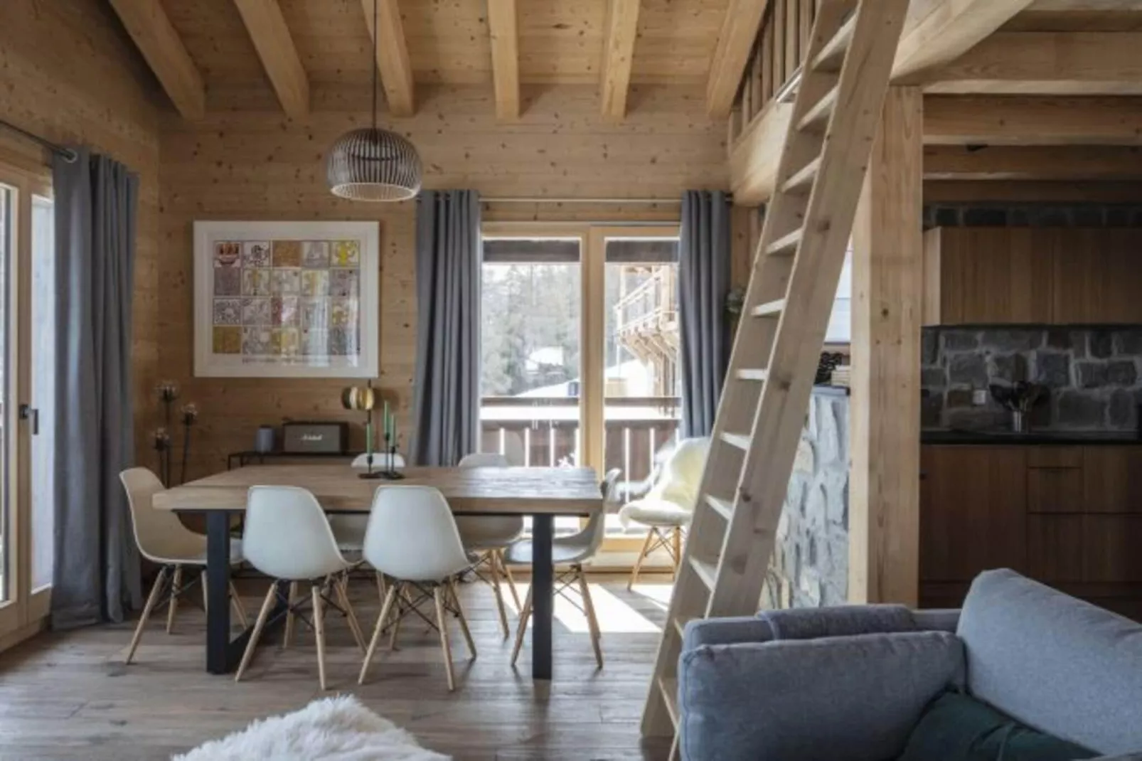 Base Camp COSY chalet 4 personnes-Dining room
