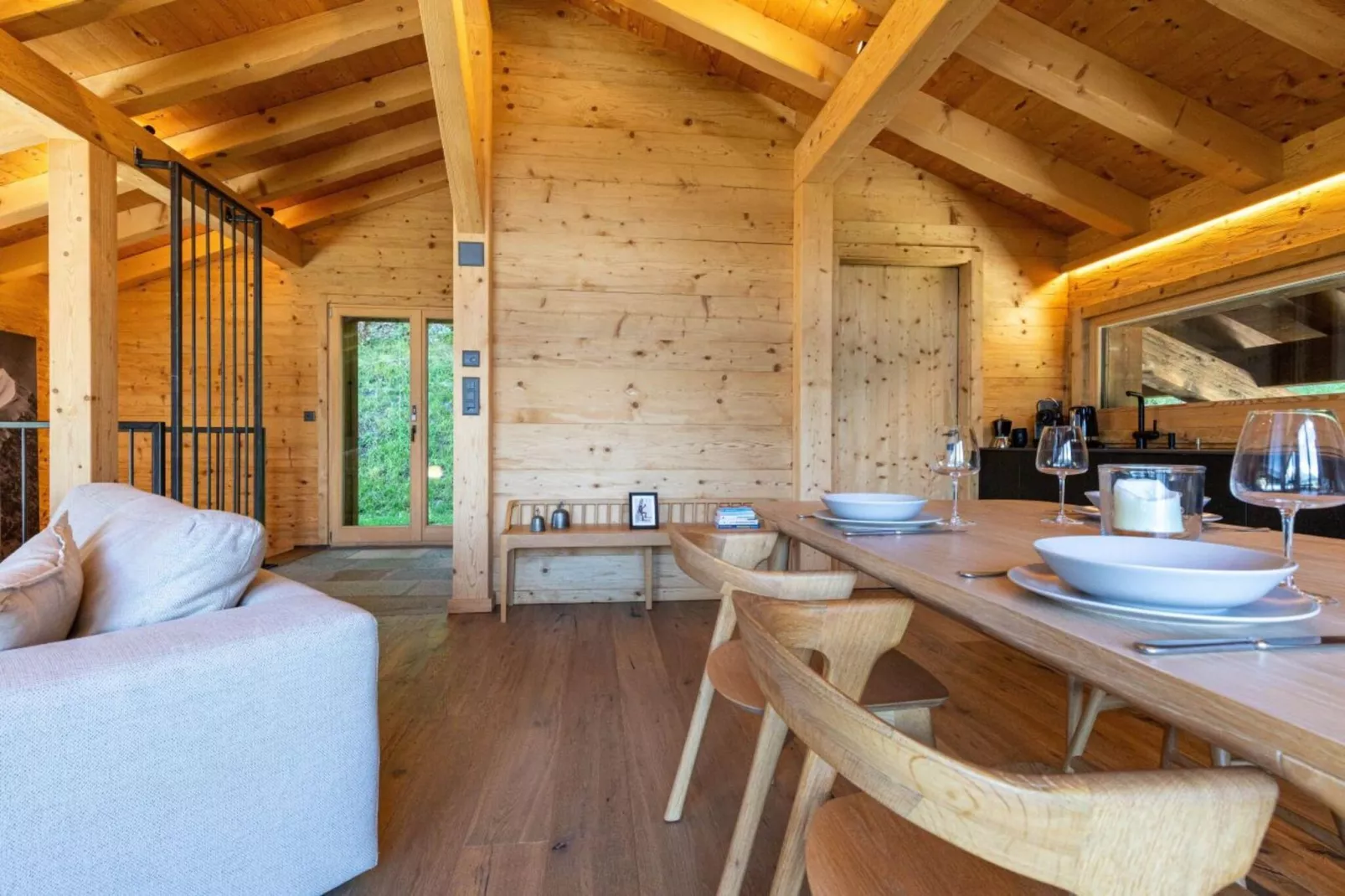 Base Camp COSY chalet 4 personnes-Dining room
