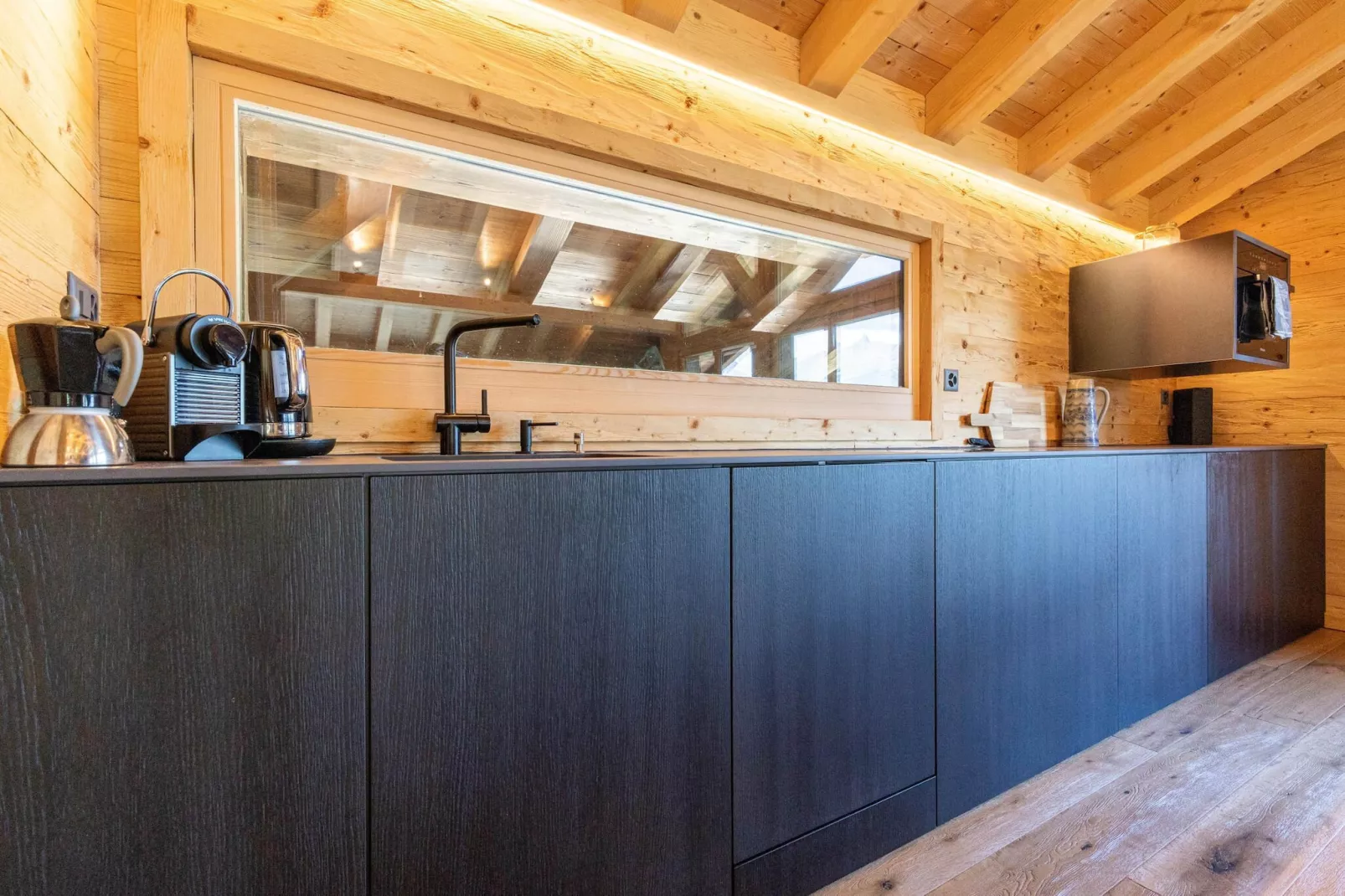 Base Camp COSY chalet 4 personnes-Kitchen
