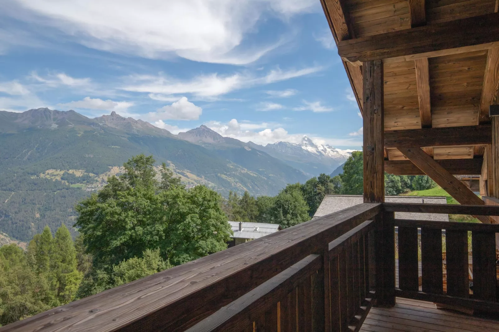 Base Camp COSY chalet 4 personnes-Terrace balcony