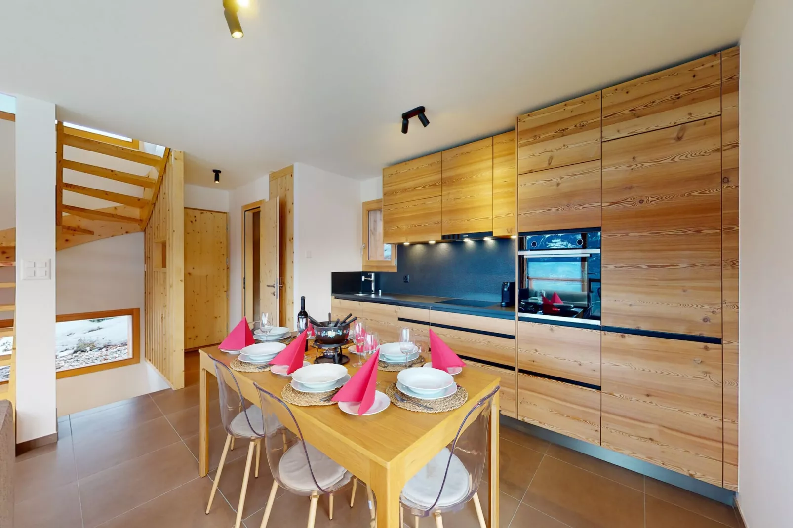 Teddy's VIEW & QUIET chalet 6 pers-Esszimmer