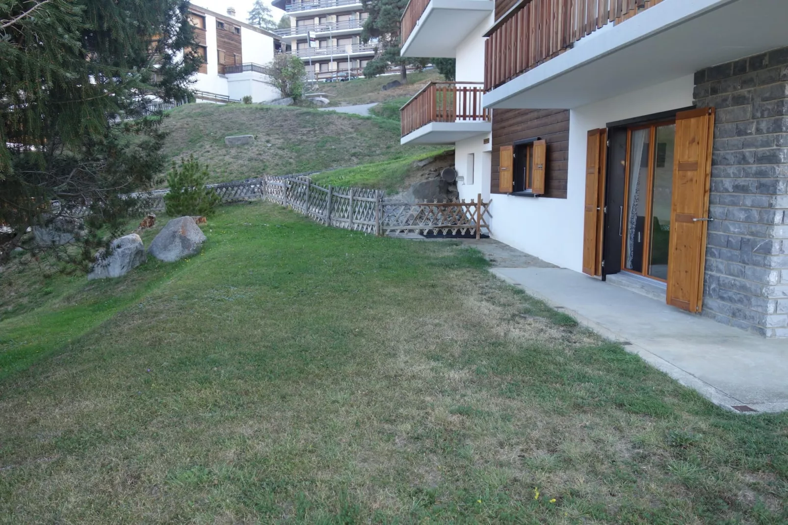 Gentianes G 001 - COSY apartment 6 pers-Gardens summer