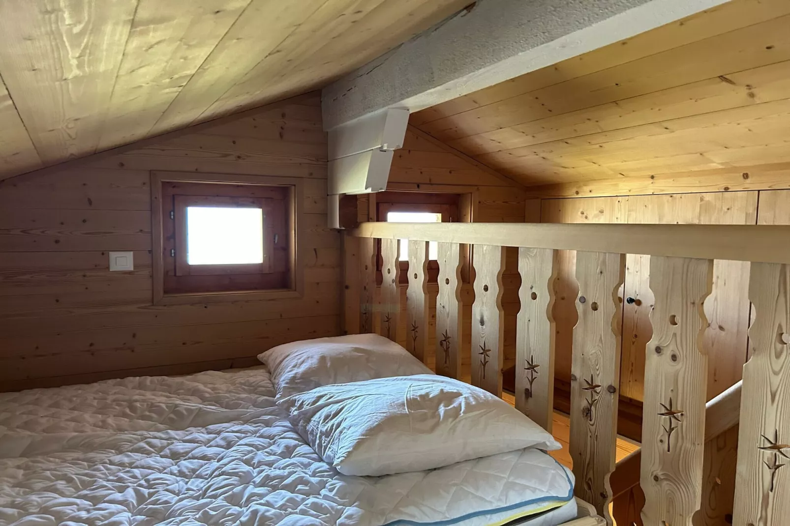 Les Trembles MOUNTAIN & QUIET chalet 12 pers-Bedroom