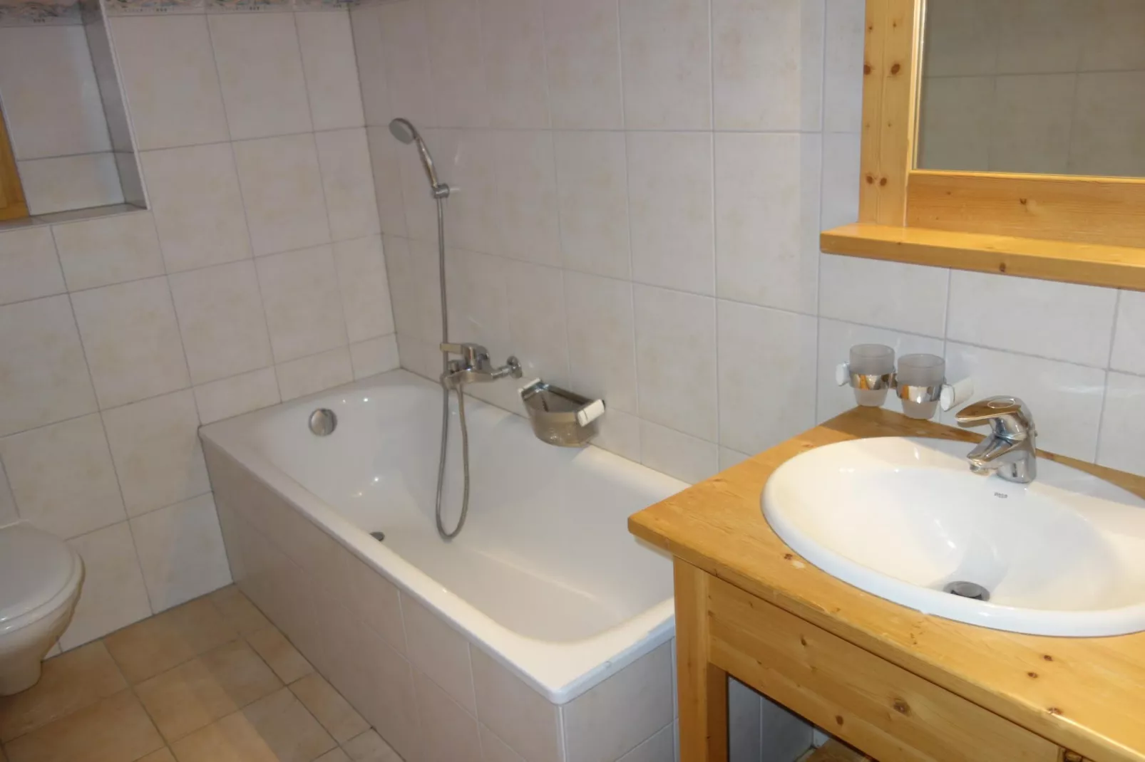Plein Ciel VA 013 - MOUNTAIN apartment 8 pers-Bathroom