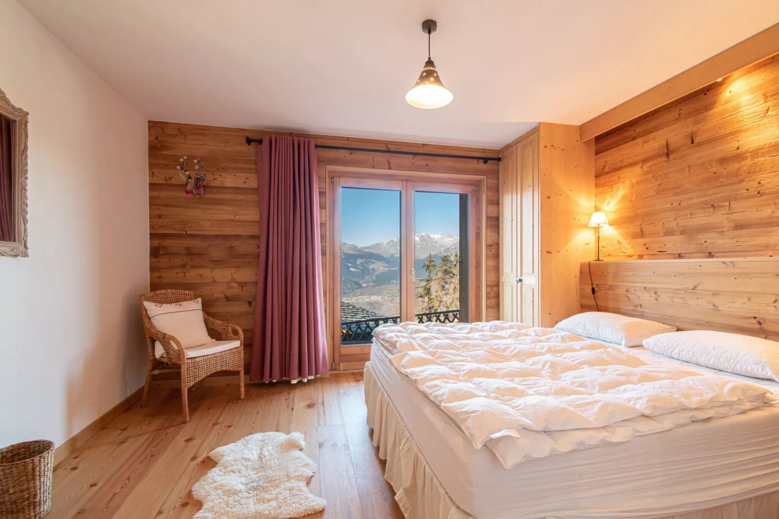 Hirondelle JACUZZI & LUXURY chalet 12 pers-Bedroom