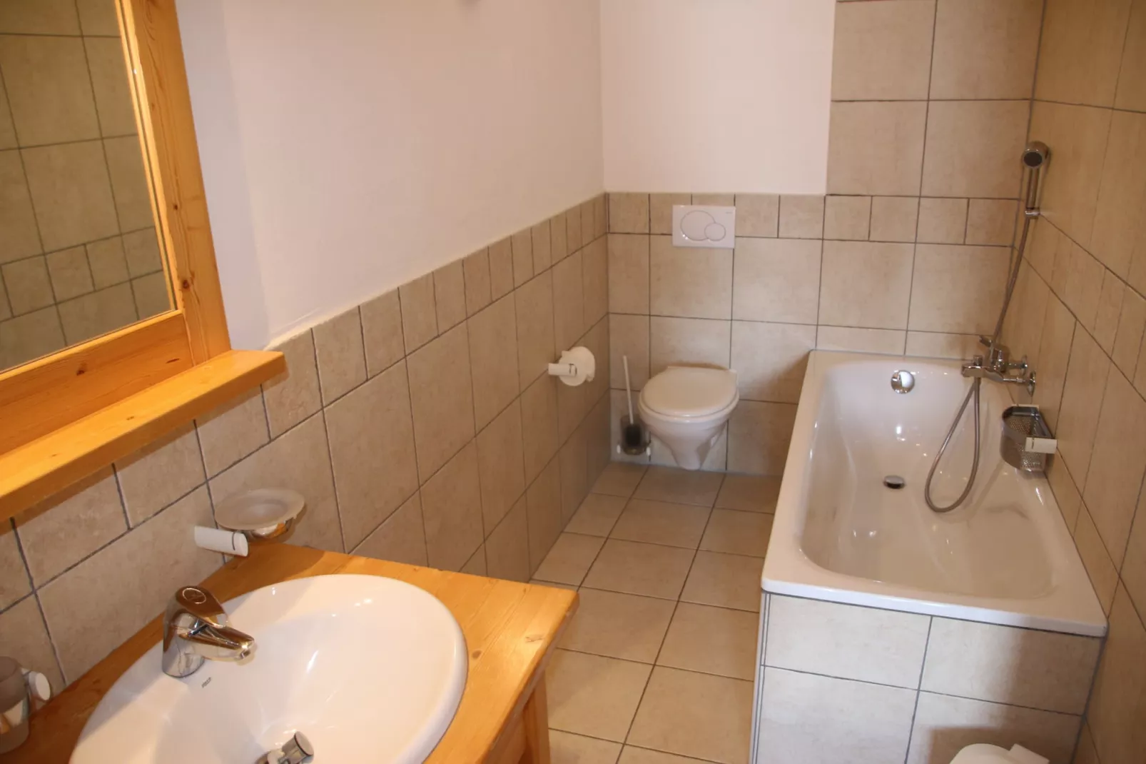 Plein Ciel VA 031 - MOUNTAIN apartment 8 pers-Bathroom