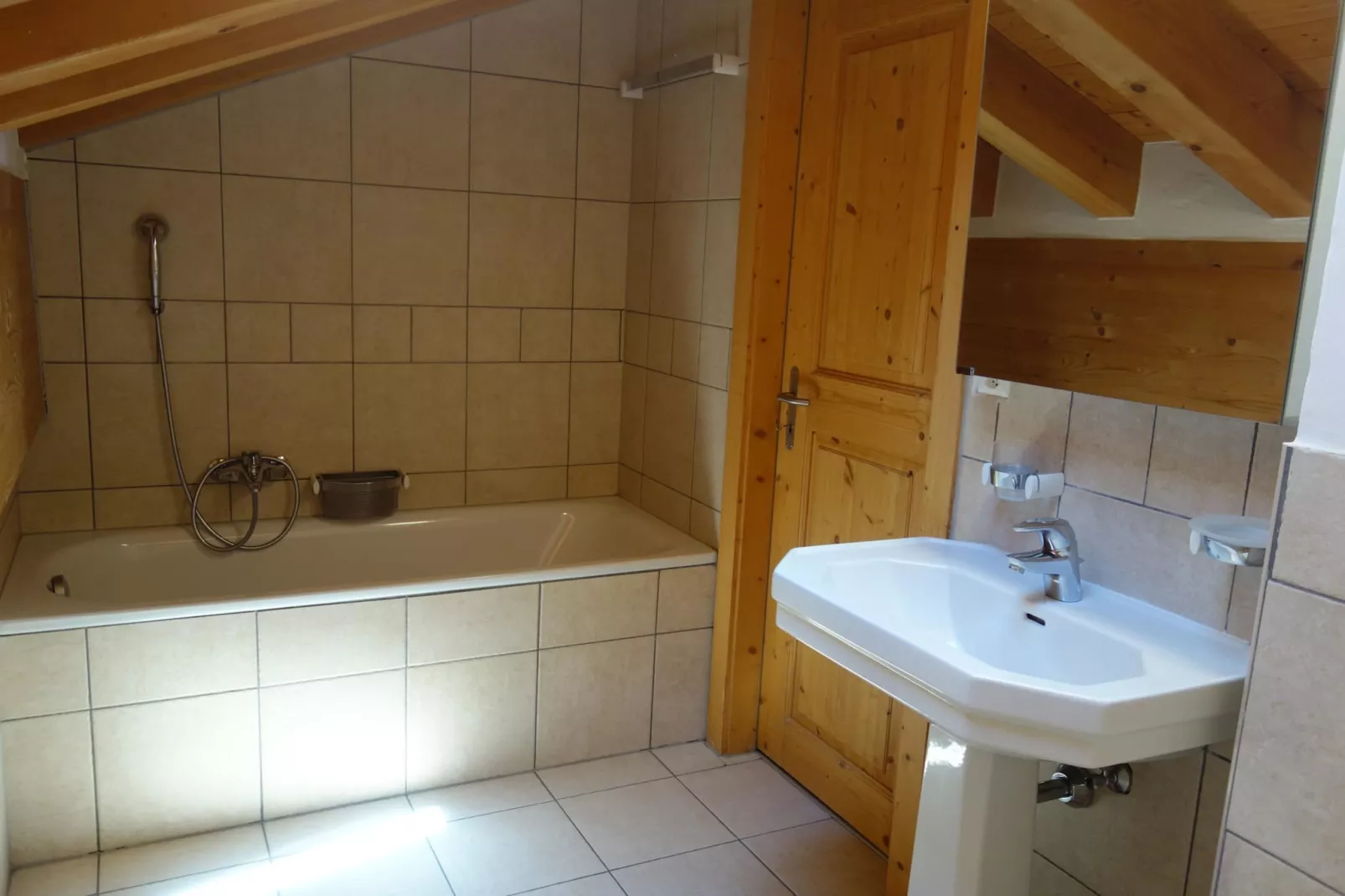 Plein Ciel VA 051 - MOUNTAIN apartment 8 pers-Bathroom