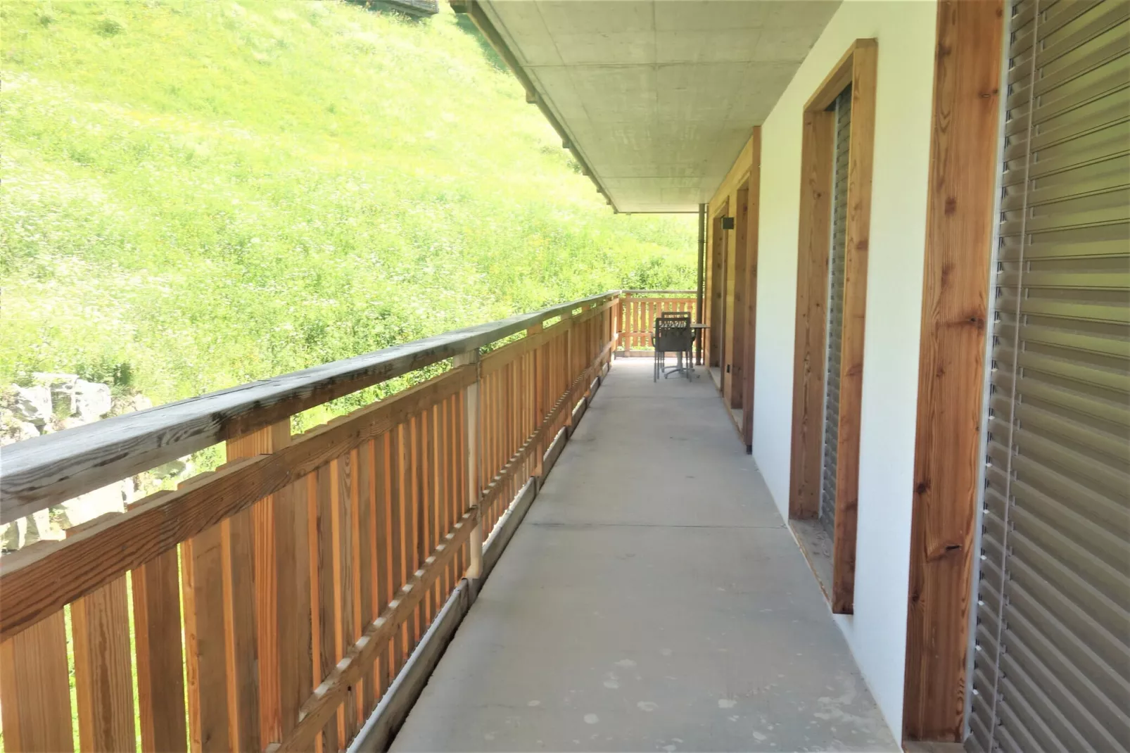 Les Mayens MB 012 - LUXURY apartment 8 pers-Terrassenbalkon