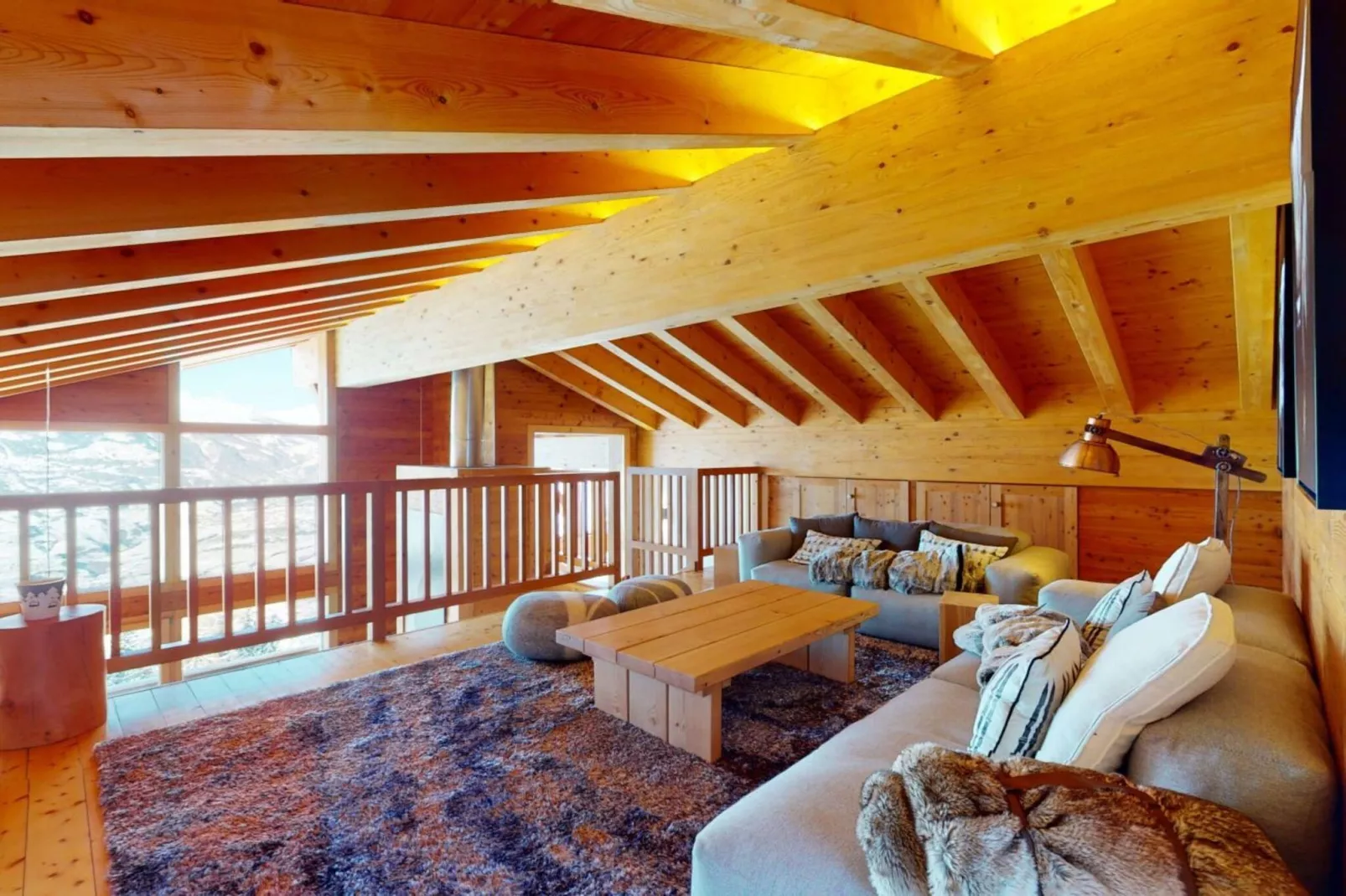 Egg SAUNA & LUXURY chalet 16 pers-Living room