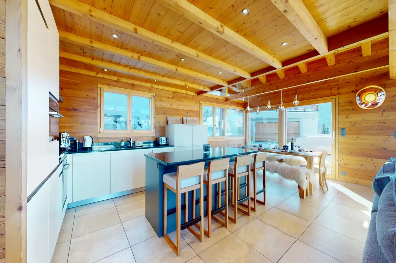 Egg SAUNA & LUXURY chalet 16 pers-Dining room