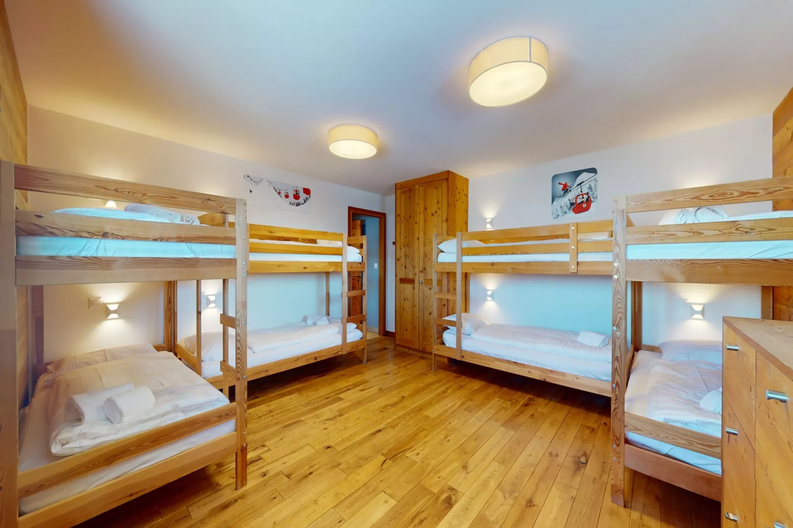 Egg SAUNA & LUXURY chalet 16 pers-Bedroom