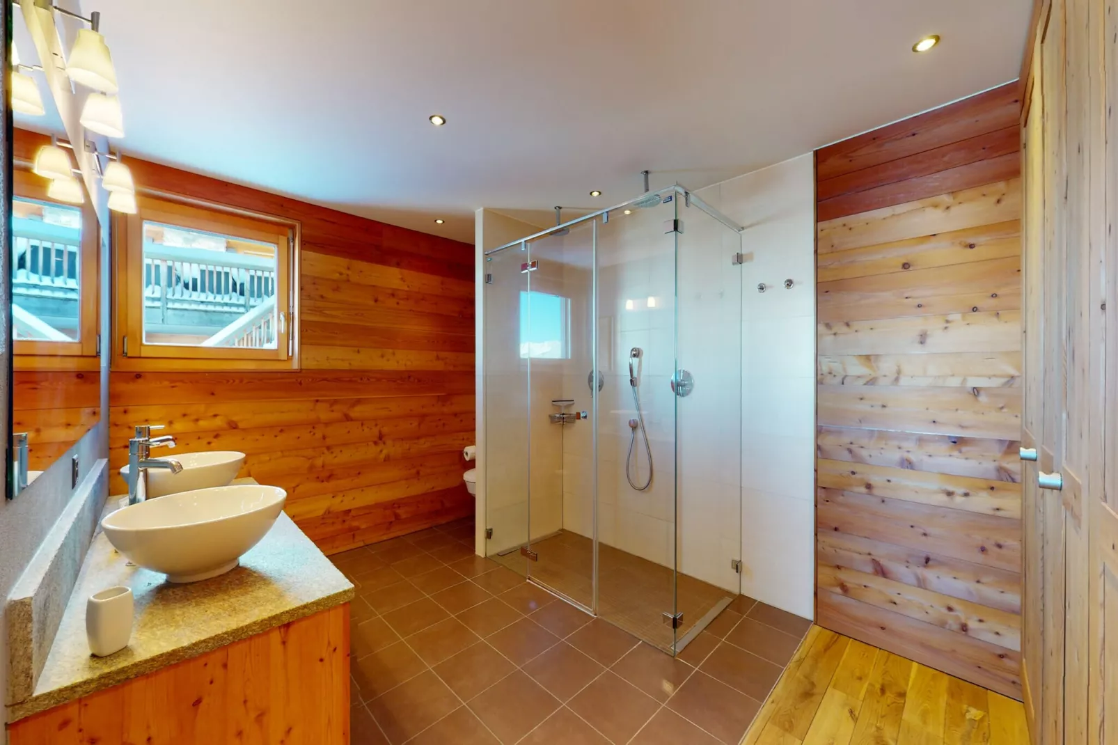 Egg SAUNA & LUXURY chalet 16 pers-Bathroom
