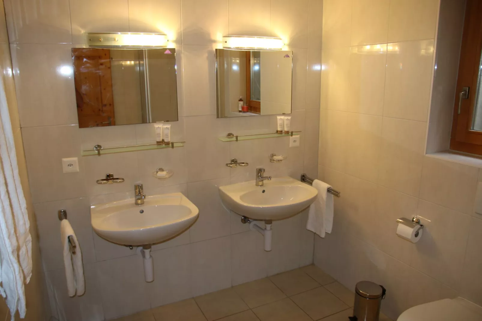Christoph STANDING & CALM chalet 10 pers-Bathroom