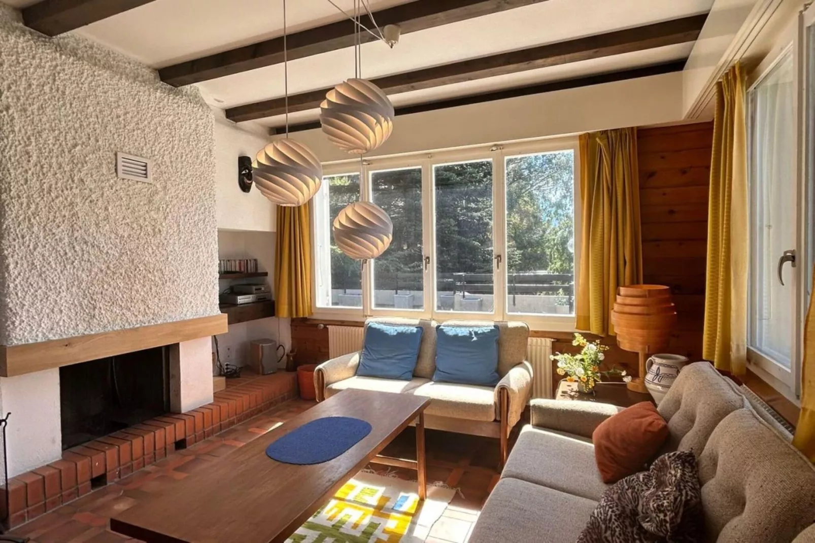 Cache-Cache MOUNTAIN & QUIET chalet 10 pers-Wohnzimmer