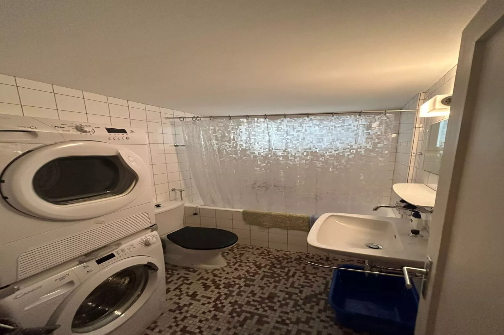 Cache-Cache MOUNTAIN & QUIET chalet 10 pers-Badezimmer