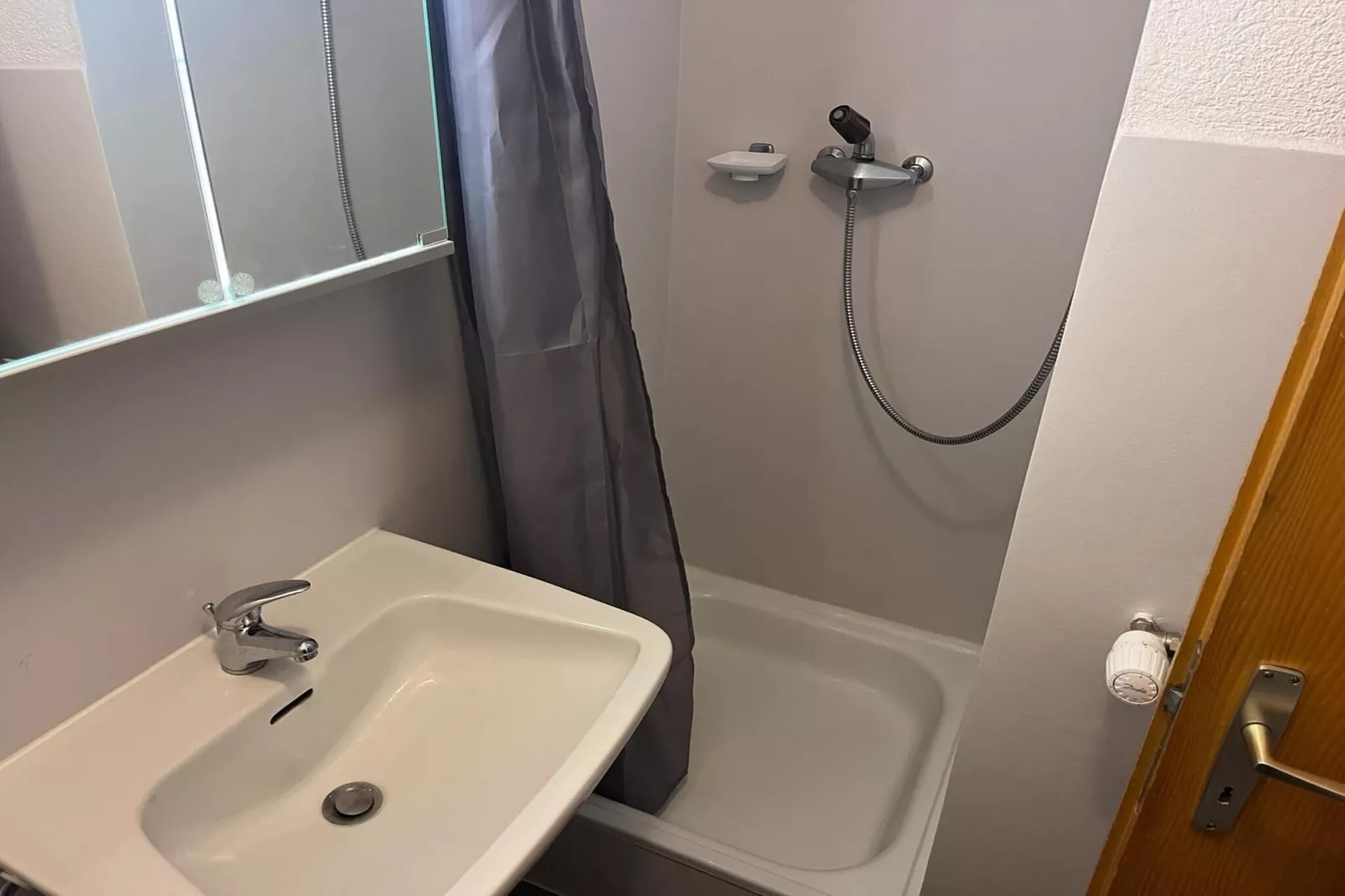 Greppons P 011 - MOUNTAIN apartment 6 pers-Bathroom