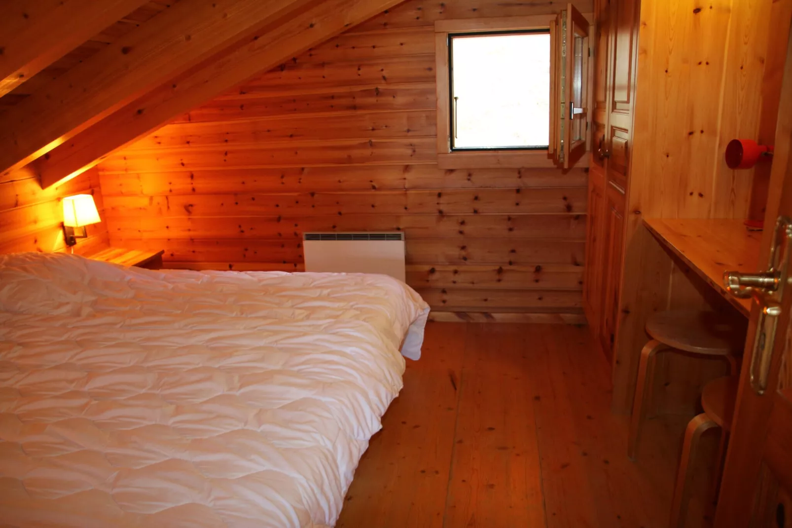 Aeolus MOUNTAIN & QUIET chalet 12 pers-Schlafzimmer