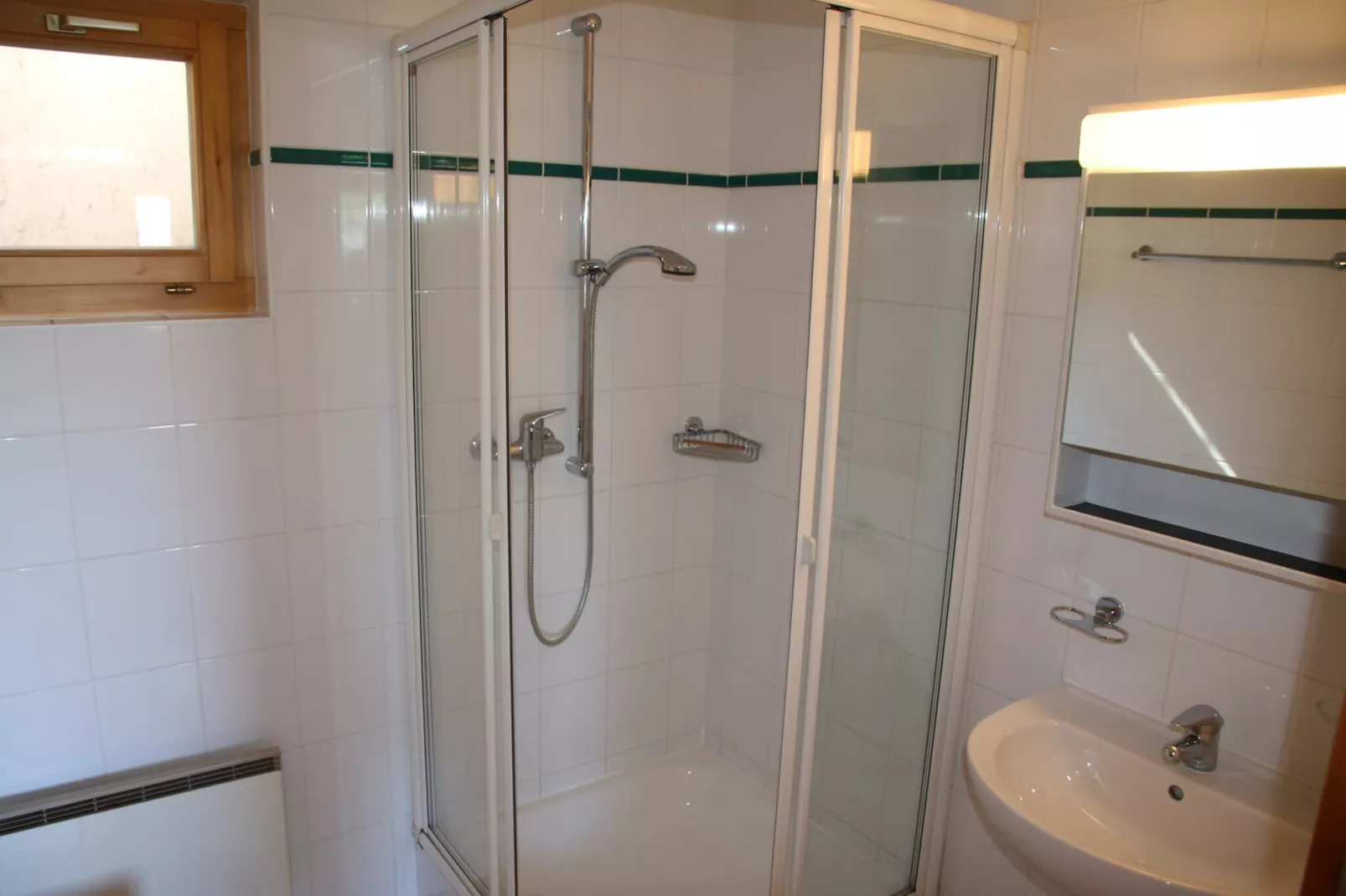Aeolus MOUNTAIN & QUIET chalet 12 pers-Badezimmer