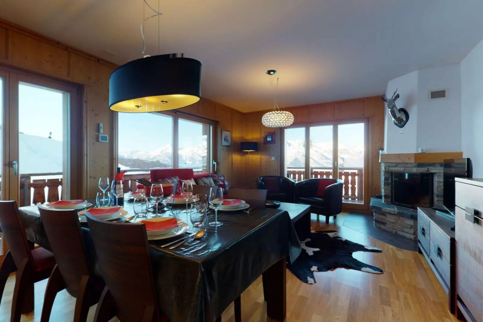 Hauts de Veysonnaz HV1 012 - SAUNA apartment 6 per-Dining room