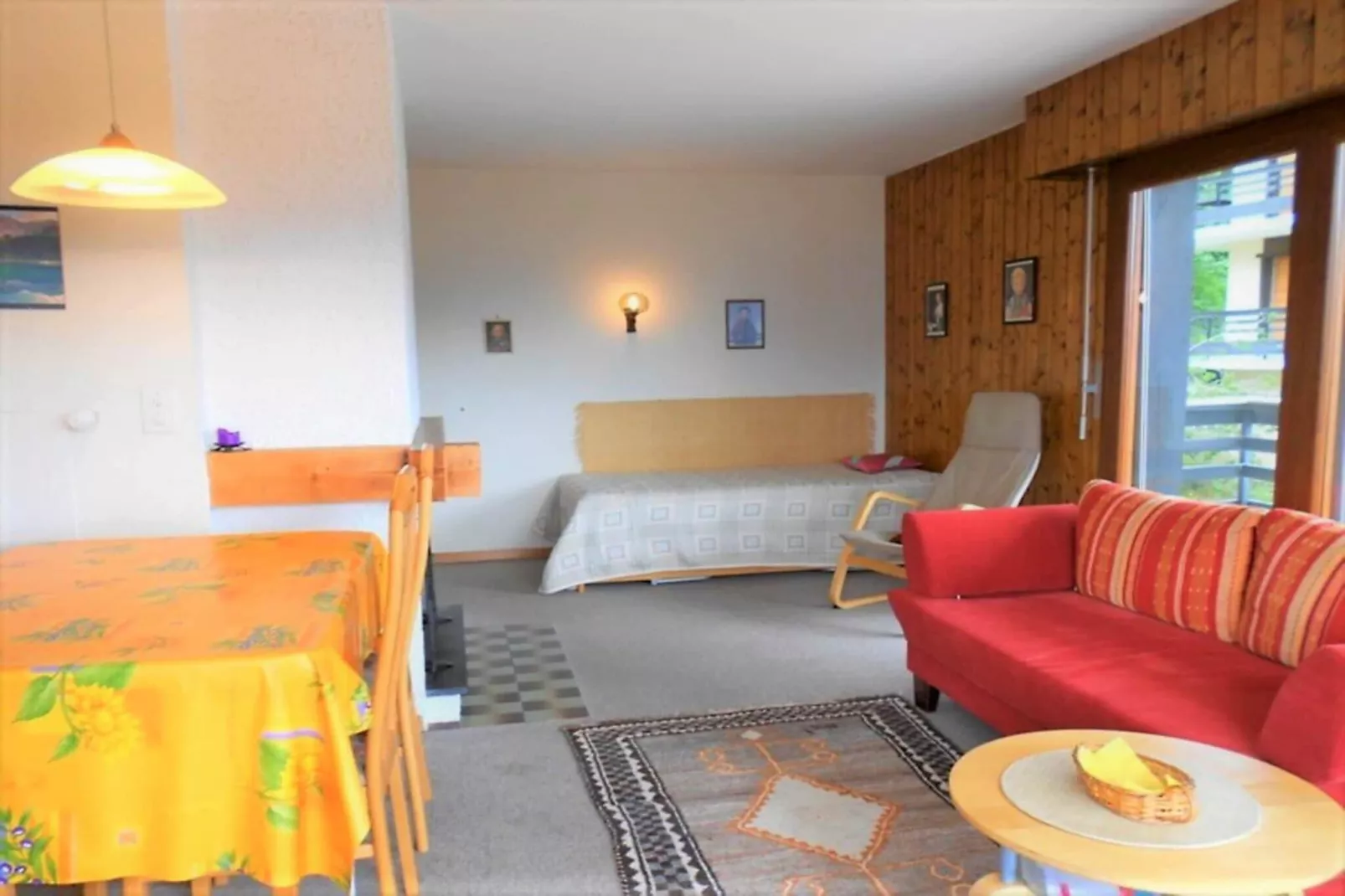 Combyre C 024 -COMFORTABLE apartment 4 pers-Living room