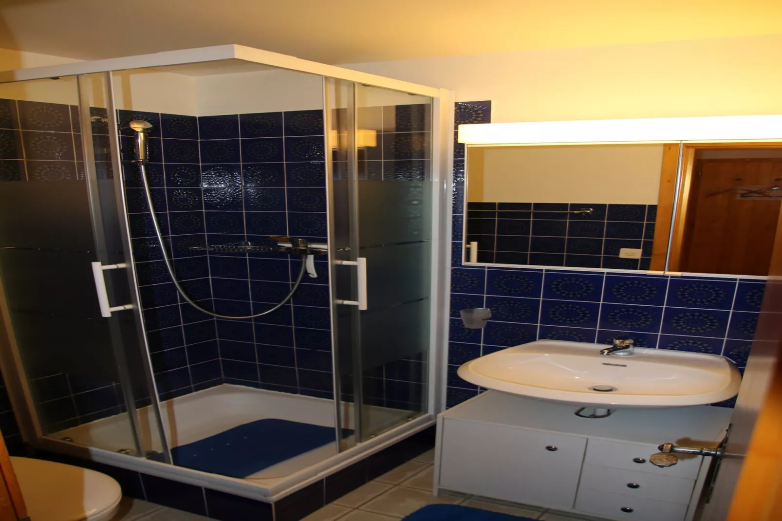 Combyre C 035 - COMFORTABLE apartment 6 pers-Bathroom