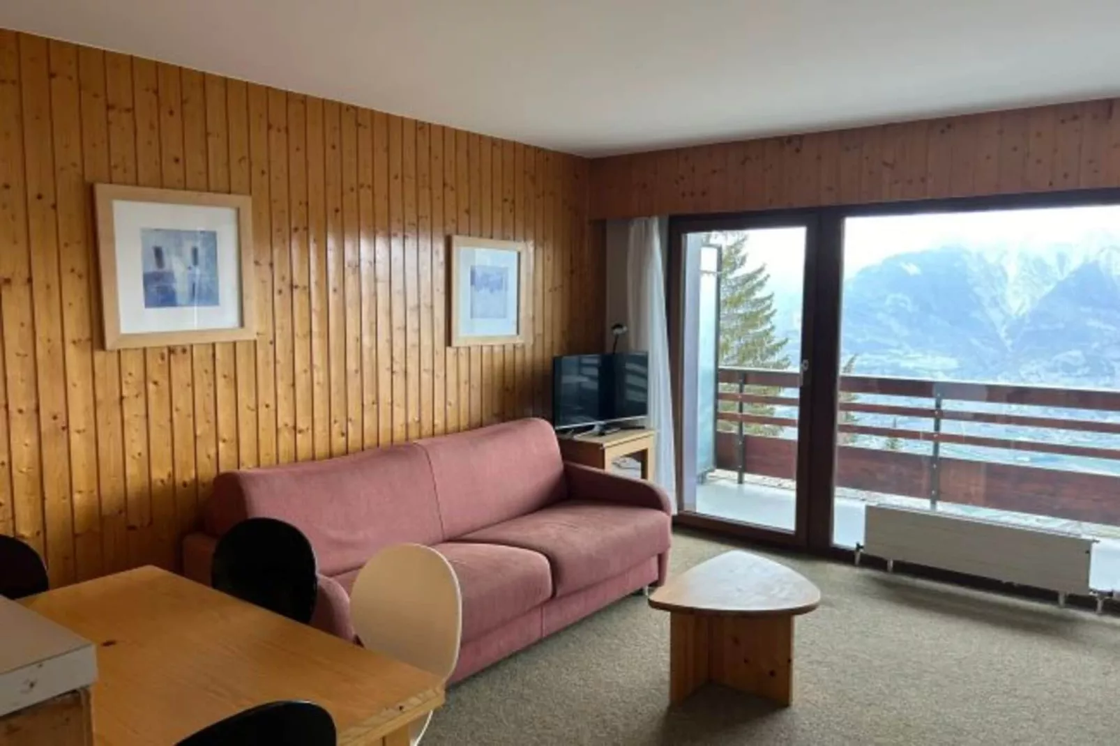 Magrappé M 544 - SKI LIFT studio 4 pers-Living room