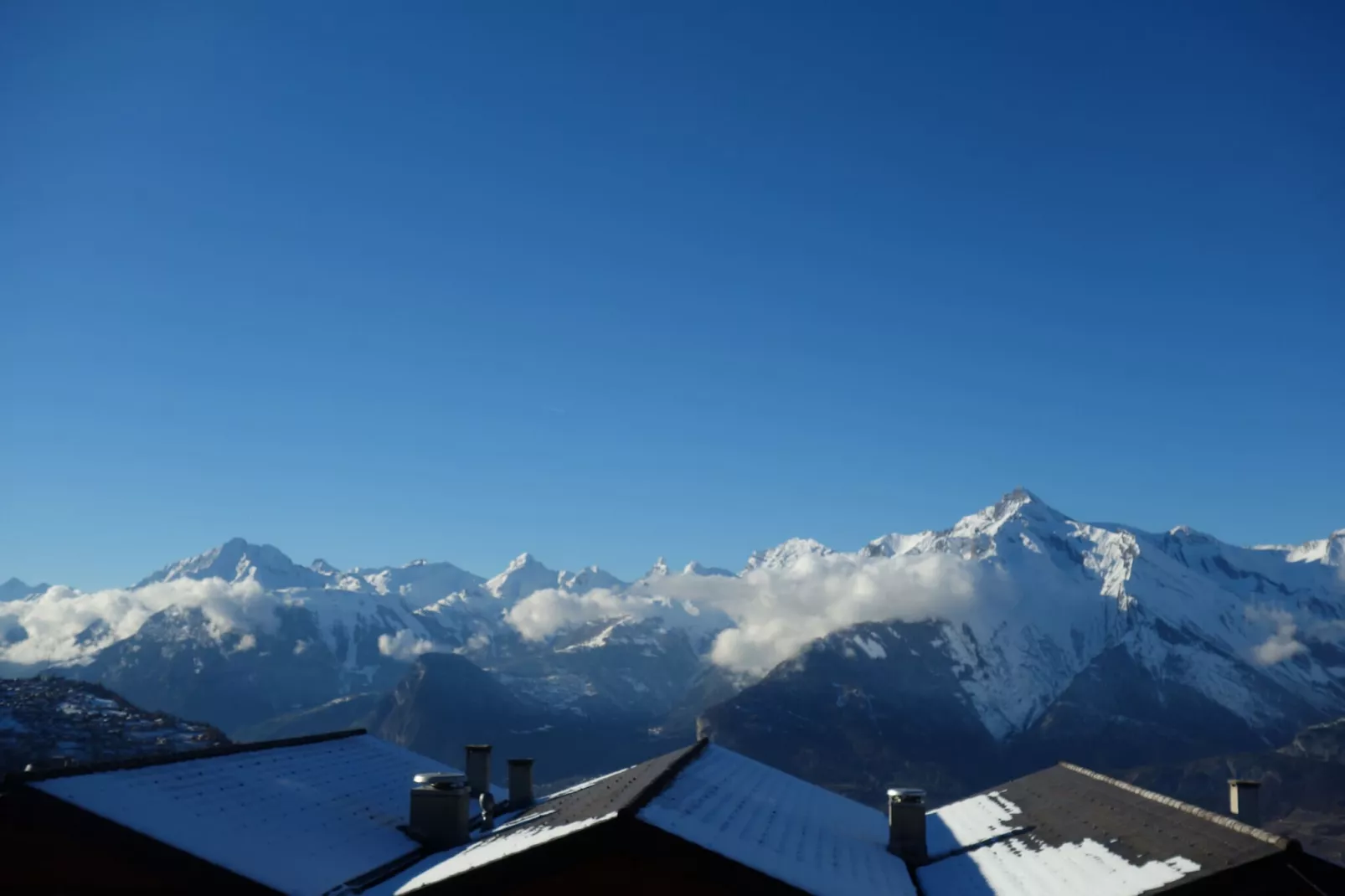 Combyre C 020 - COMFORTABLE apartment 6 pers-View winter