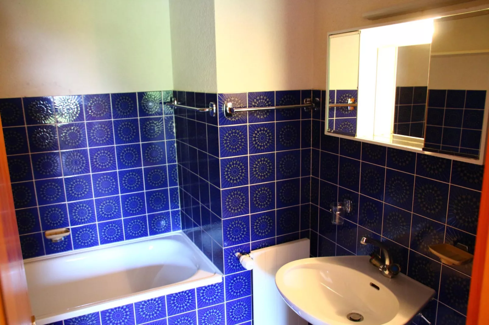 Mont-Rouge E 010 - VIEW apartment 8 pers-Bathroom
