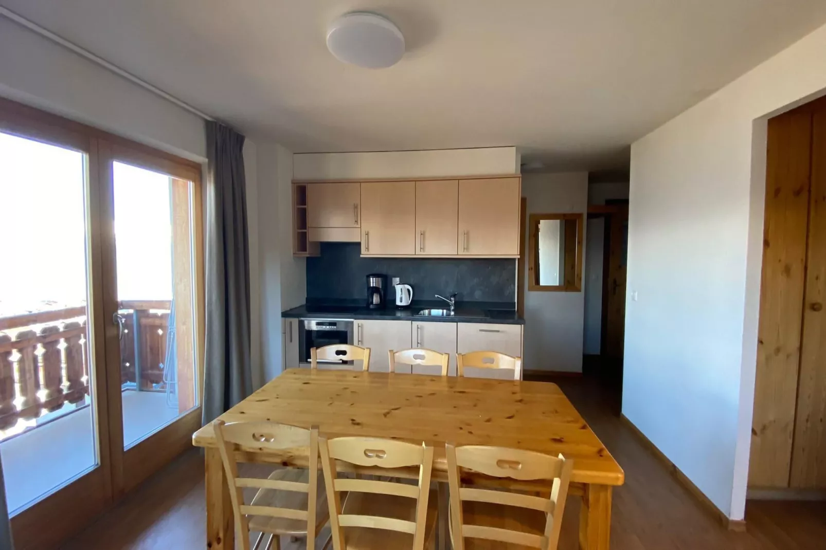 Pracondu 1 401 - OUTDOOR & FUN apartment 8 pers-Dining room