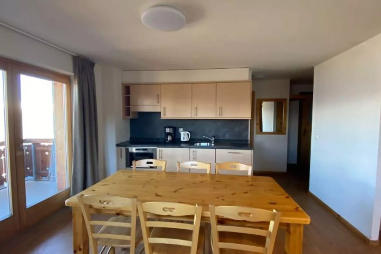 Pracondu 1 401 - OUTDOOR & FUN apartment 8 pers-Dining room