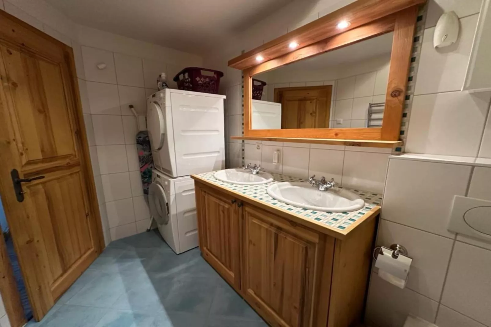 Terrasses du Paradis 7B CENTER 8 pers apart-Bathroom