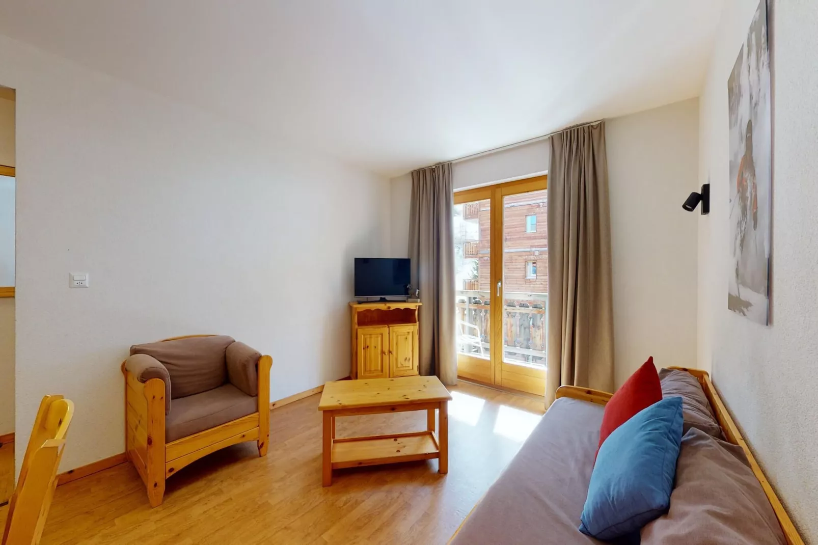 Pracondu 1 406 - OUTDOOR & FUN charming apartment-Wohnzimmer