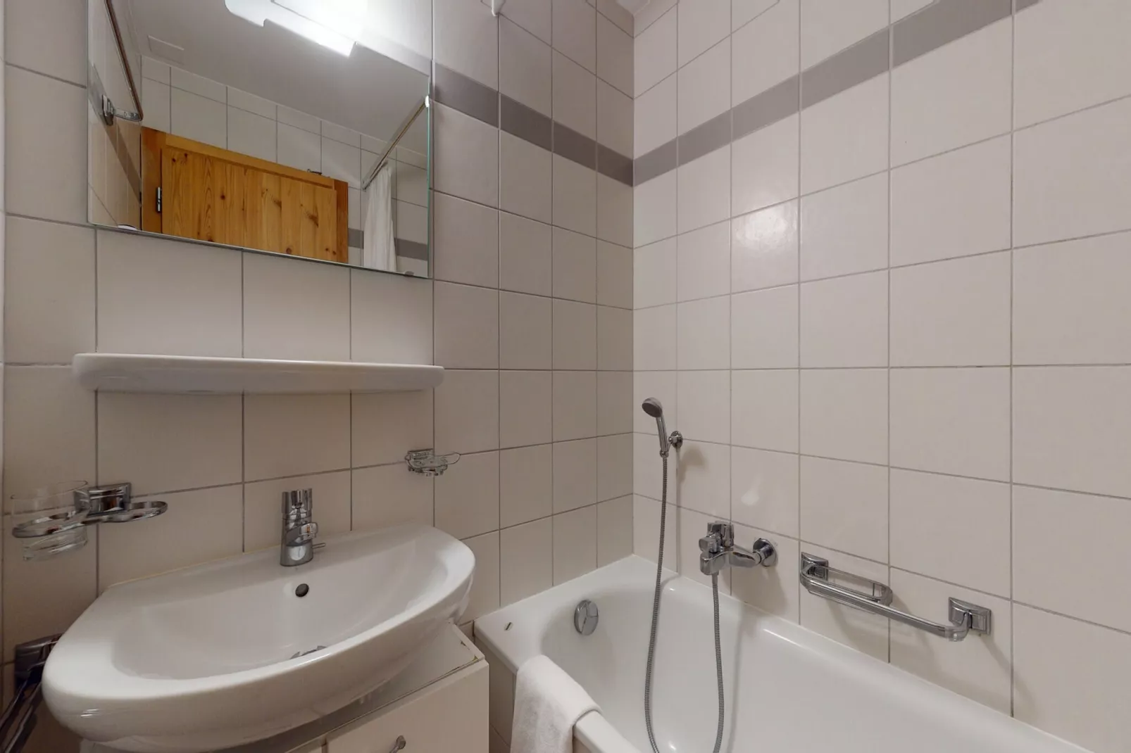 Pracondu 1 406 - OUTDOOR & FUN charming apartment-Badezimmer