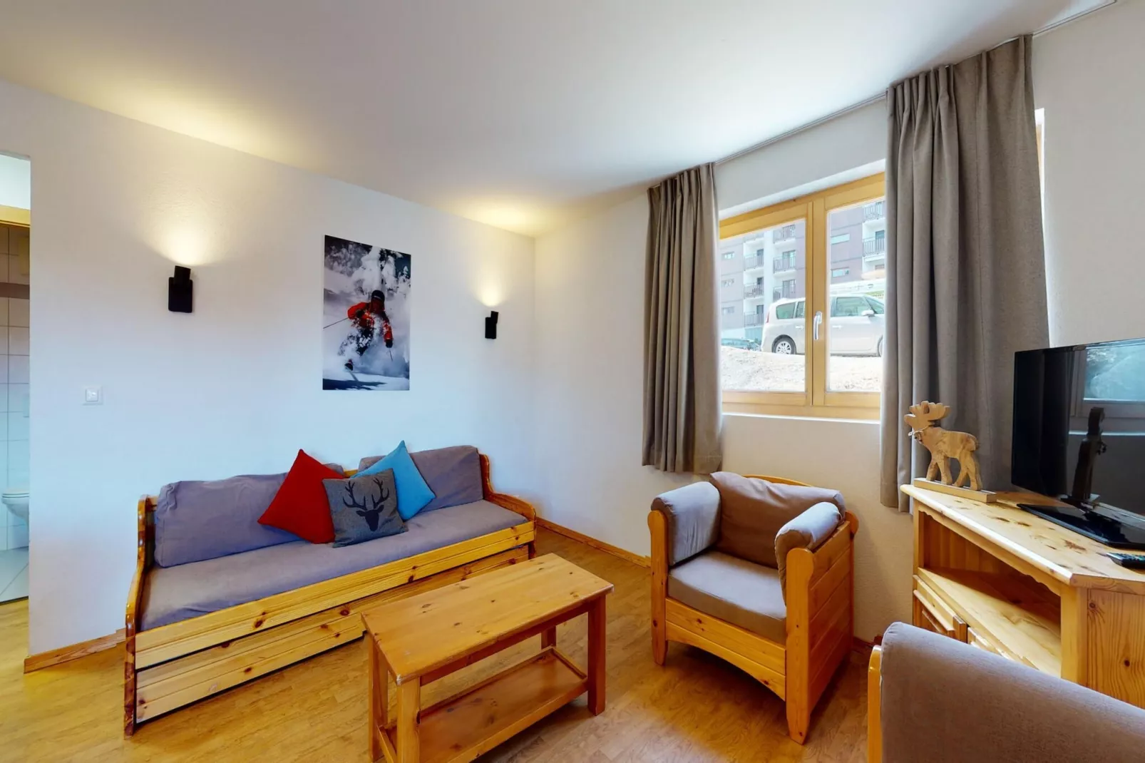Pracondu 1 A01 - OUTDOOR & FUN charming apartment-Living room