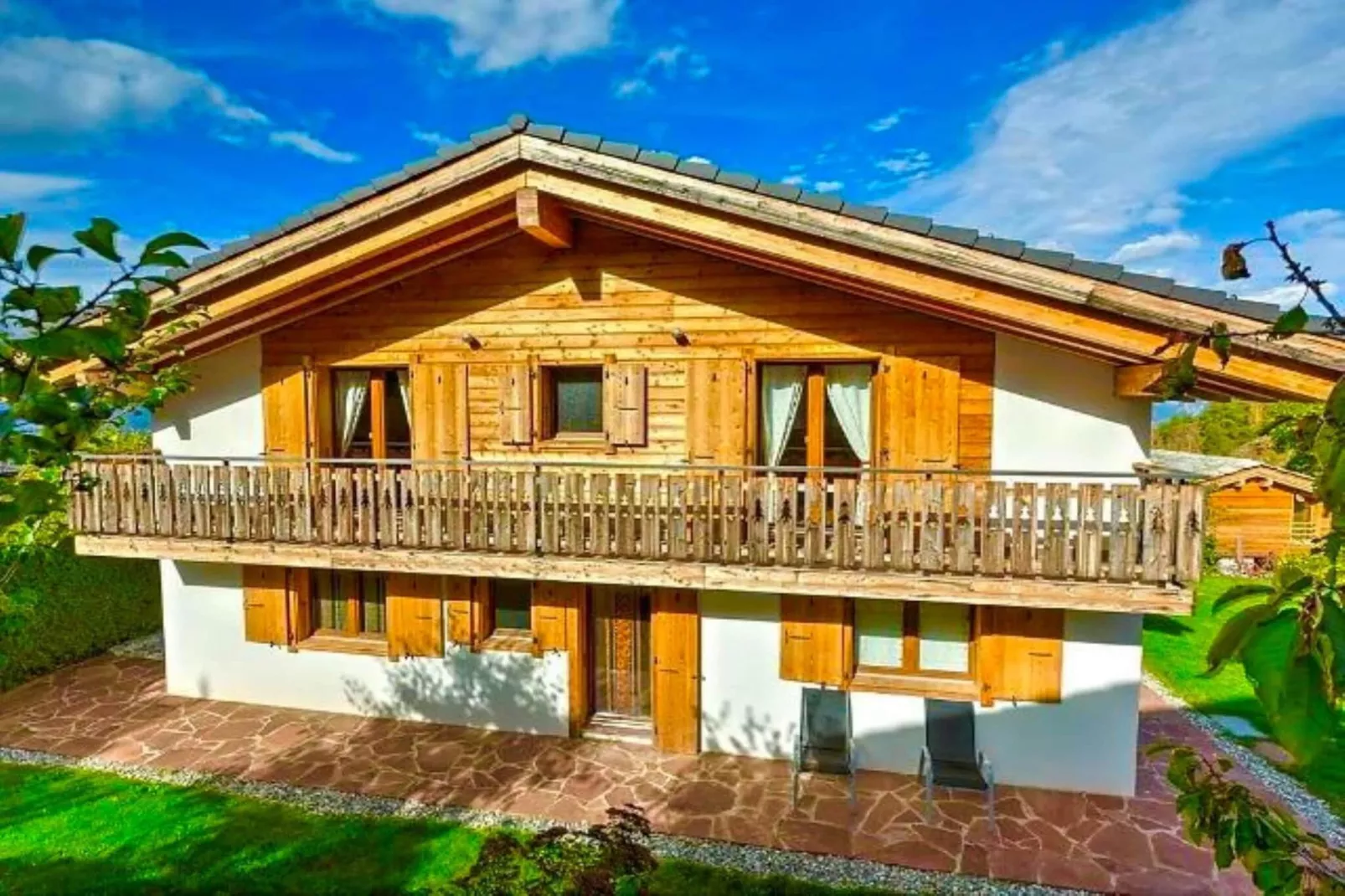 Axaari - VIEW & SWIMMING POOL chalet 10 pers-Außenbereich Sommer