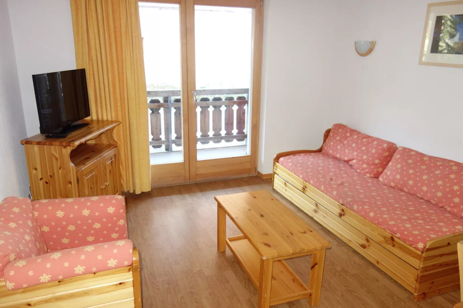 Pracondu 2 102 - OUTDOOR & FUN charming apartment-Salon
