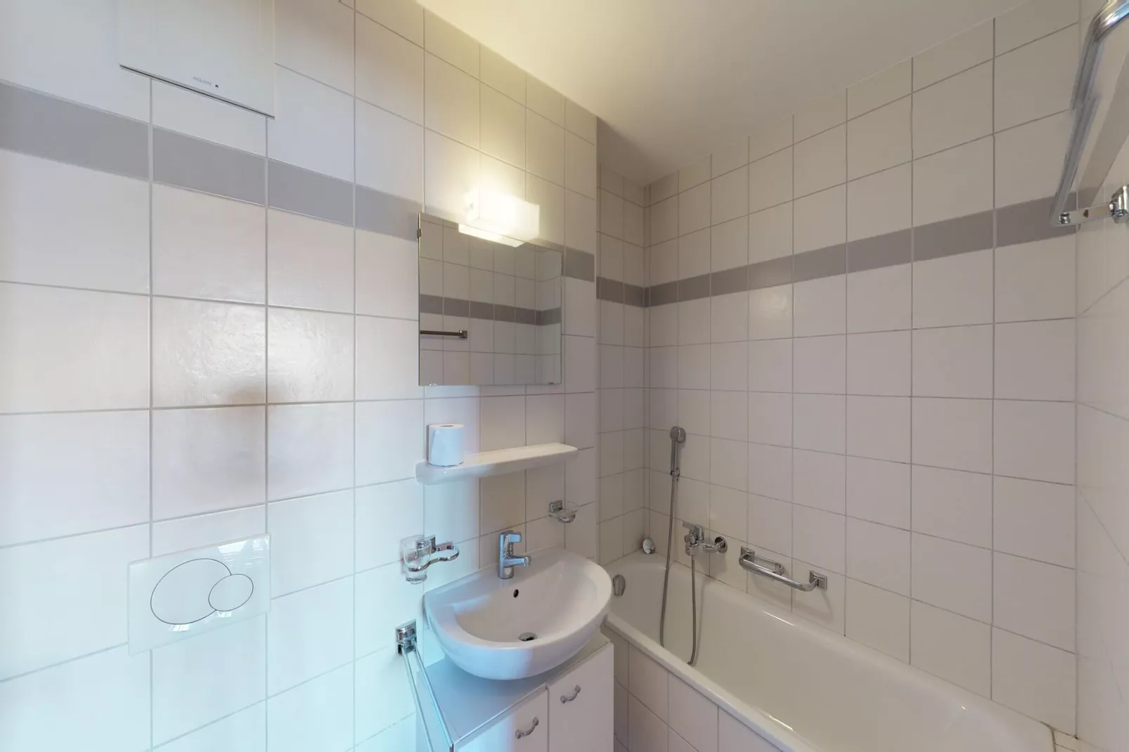 Pracondu 1 101 - OUTDOOR & FUN apartment 8 pers-Bathroom