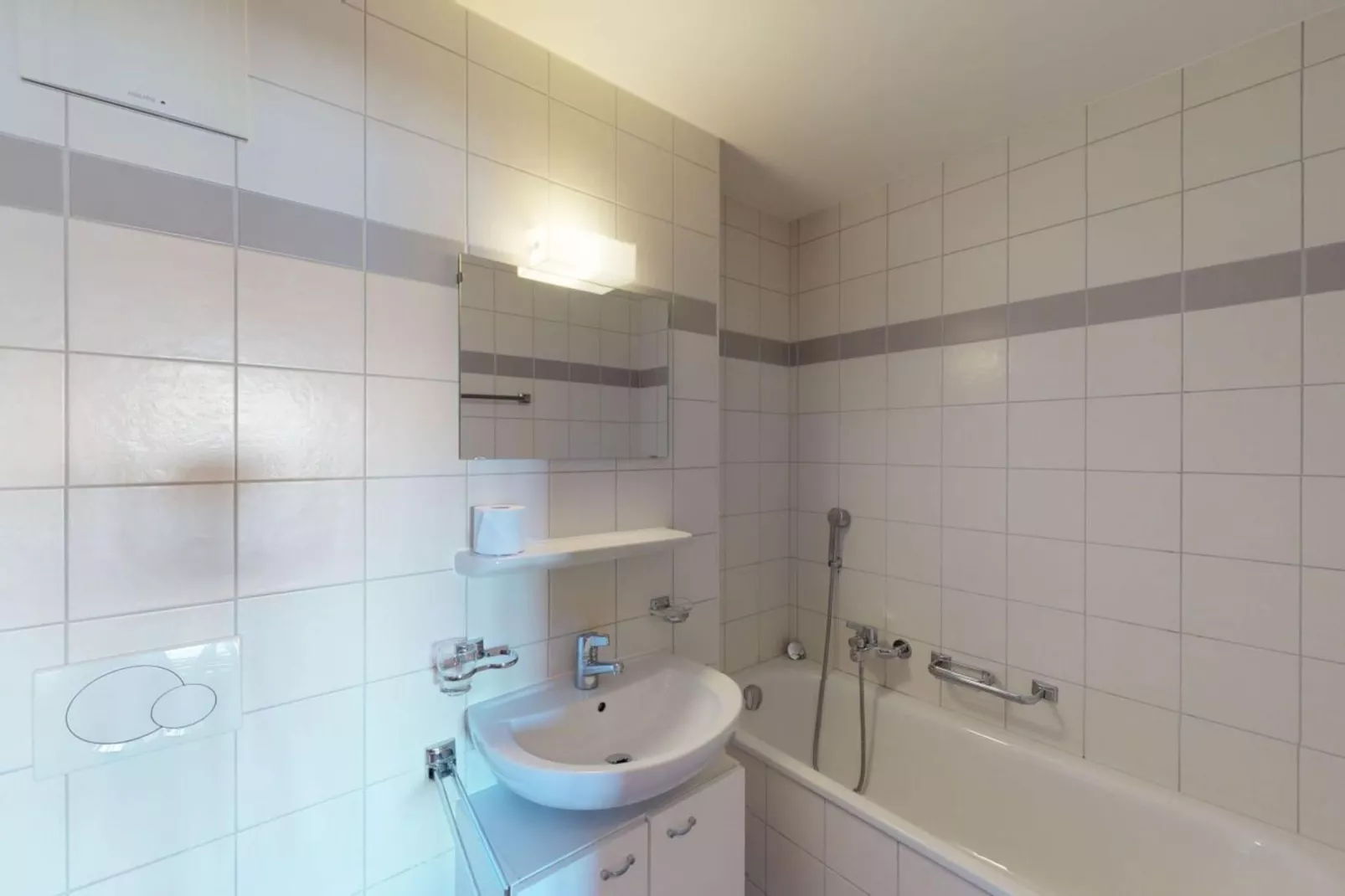 Pracondu 1 101 - OUTDOOR & FUN apartment 8 pers-Bathroom