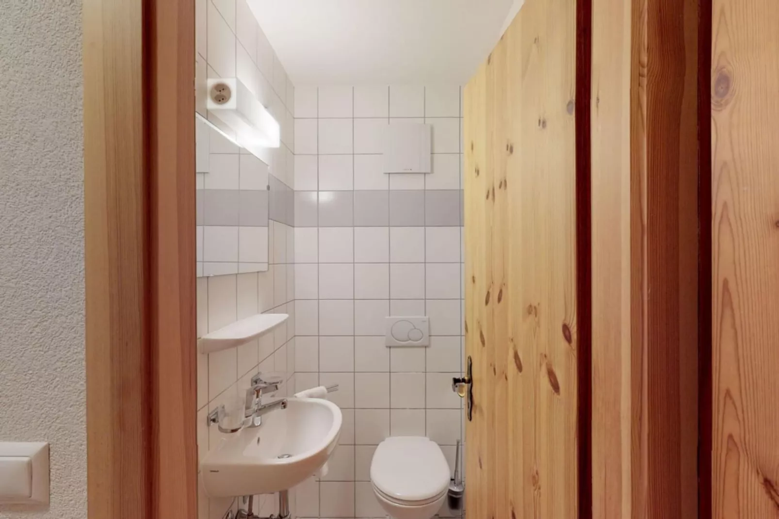 Pracondu 1 106 - OUTDOOR & FUN apartment 4 pers-Bathroom
