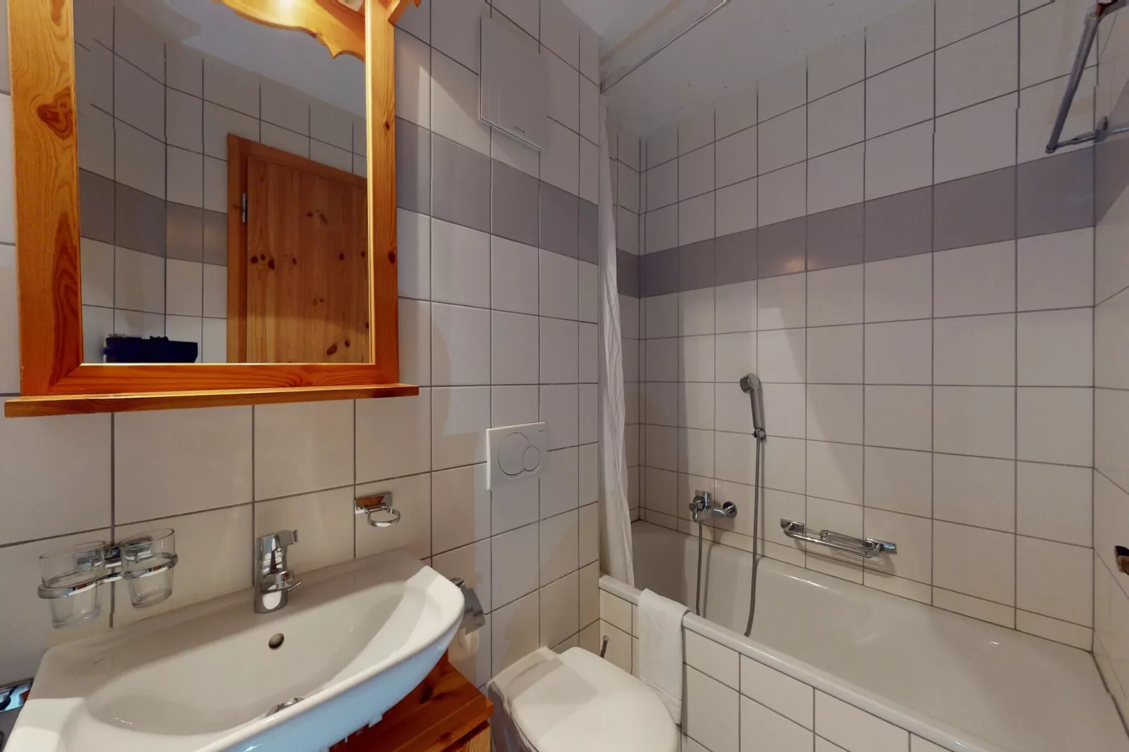Pracondu 2 308 - OUTDOOR & FUN charming apartment-Bathroom