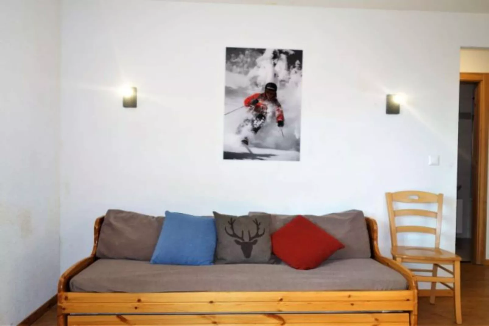 Pracondu 1 202 - OUTDOOR & FUN charming apartment-Living room