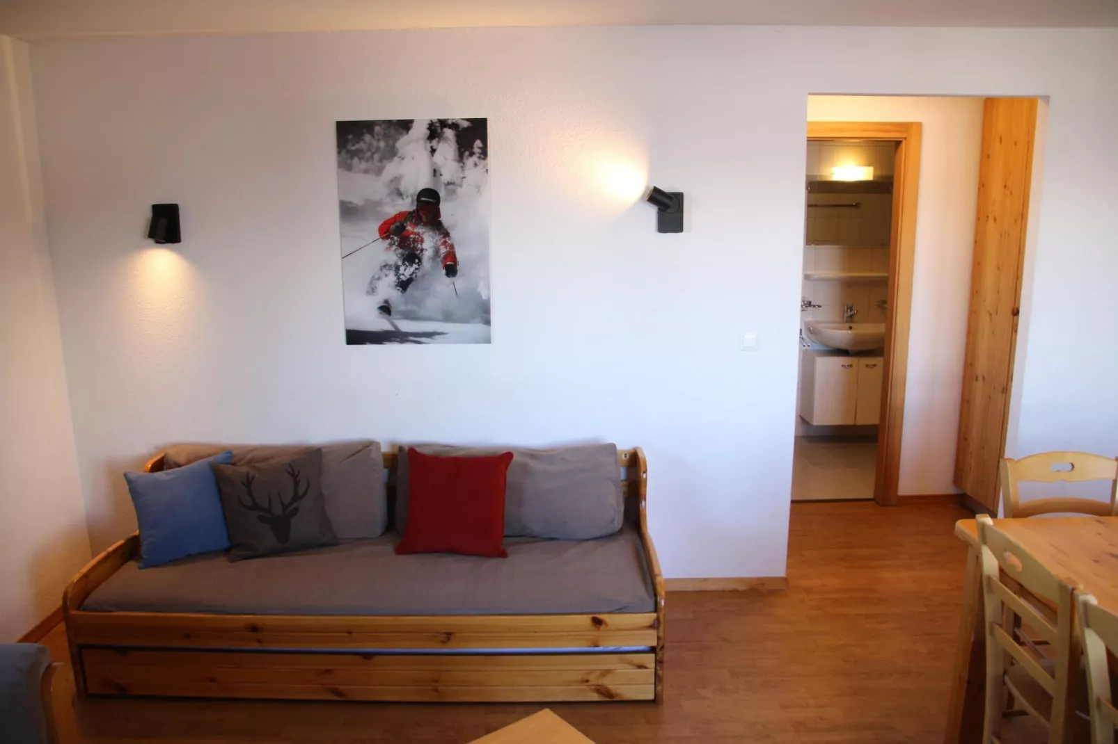 Pracondu 1 207 - OUTDOOR & FUN charming apartment-Living room