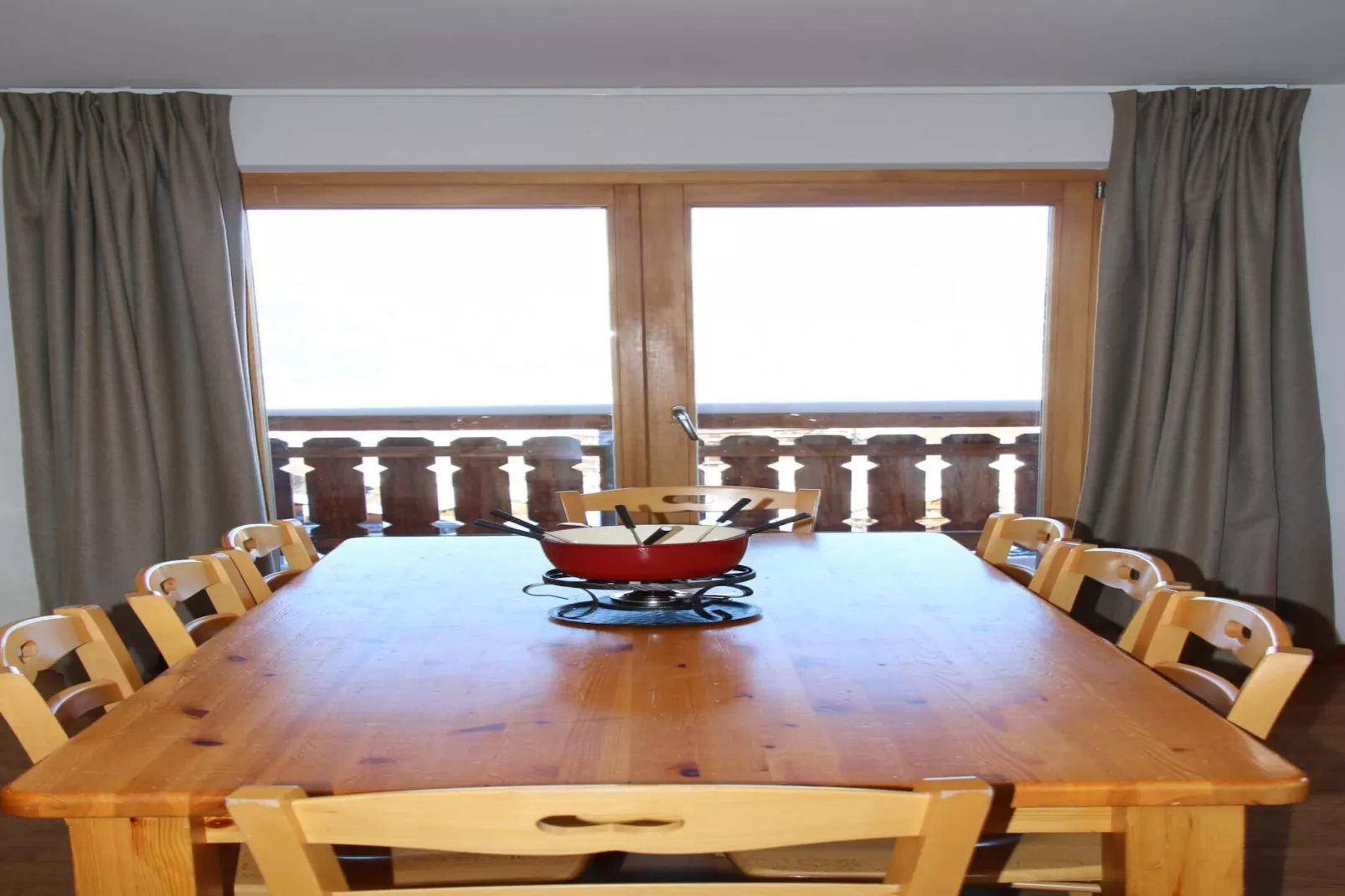 Pracondu 1 207 - OUTDOOR & FUN charming apartment-Dining room