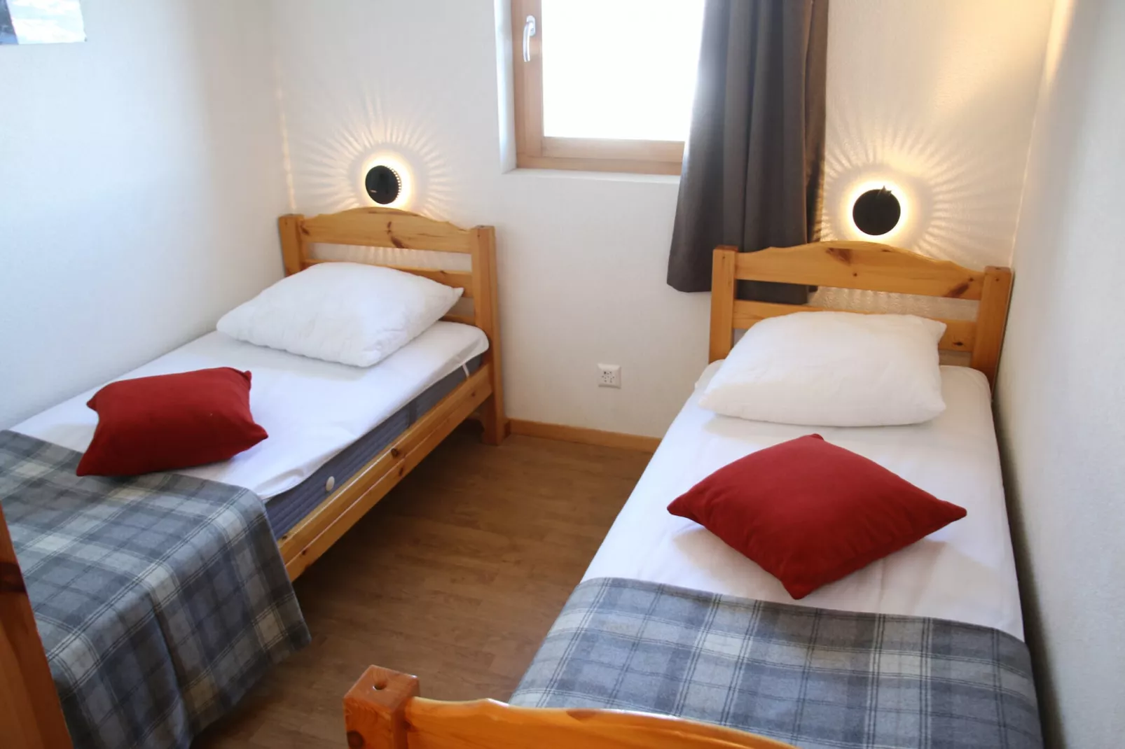 Pracondu 1 207 - OUTDOOR & FUN charming apartment-Bedroom