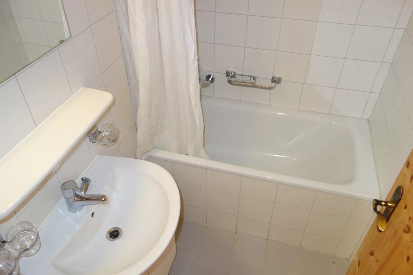 Pracondu 1 304 - OUTDOOR & FUN charming apartment-Salle de bain