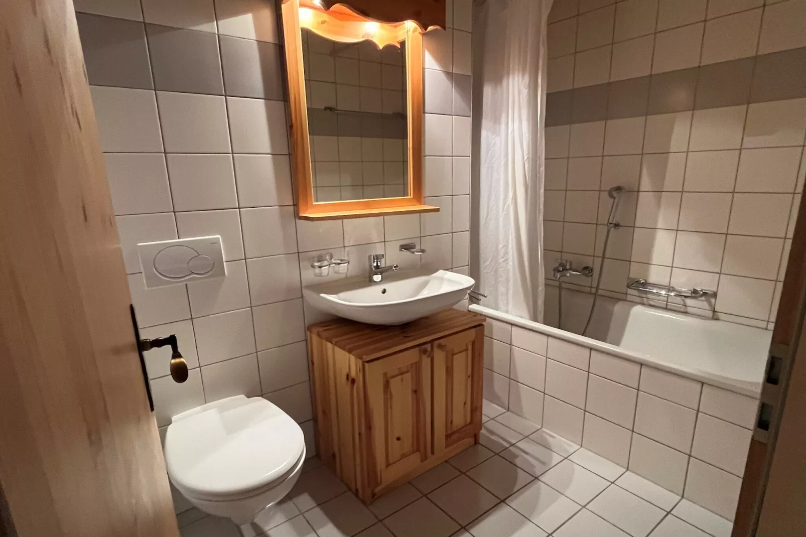 Pracondu 2 504 - OUTDOOR & FUN charming apartment-Bathroom