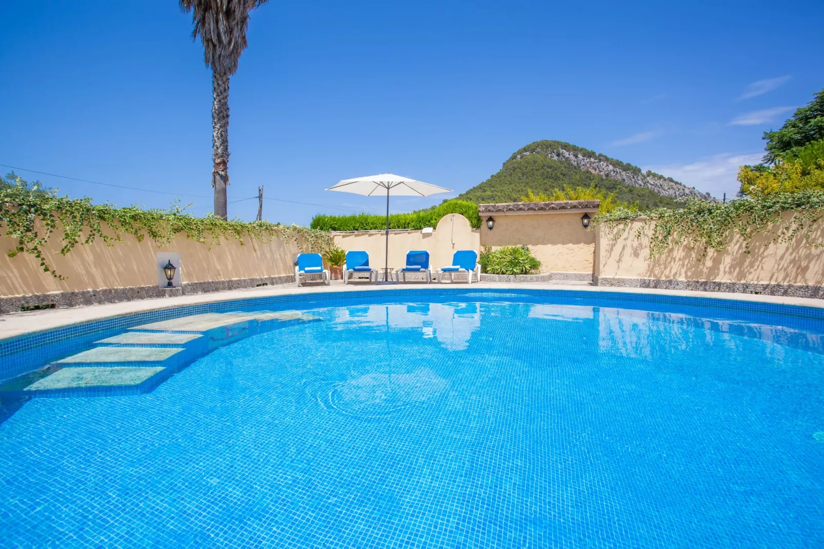 La Sort Llarga (campomar)-Exterior summer