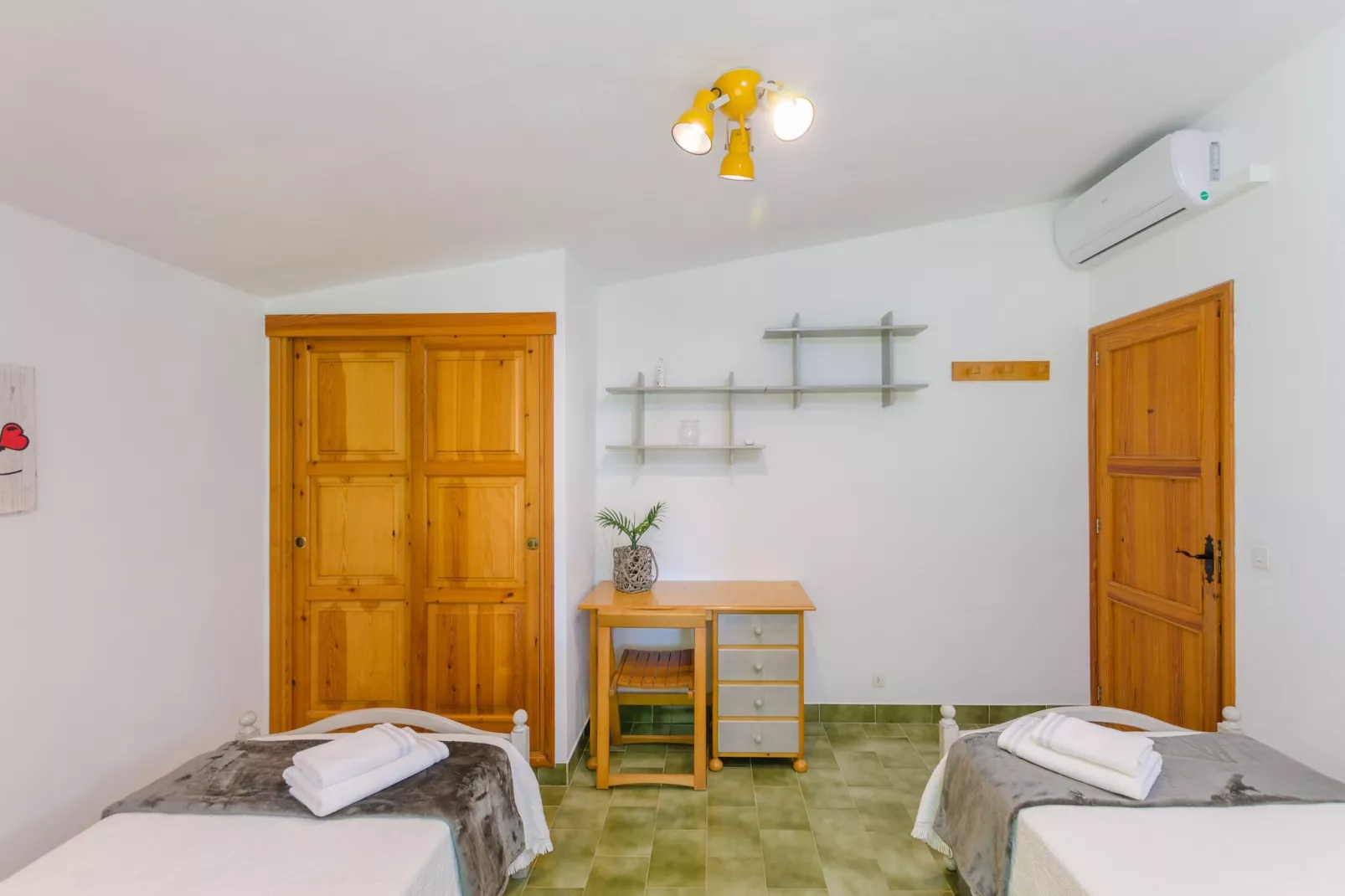 La Sort Llarga (campomar)-Exterior summer