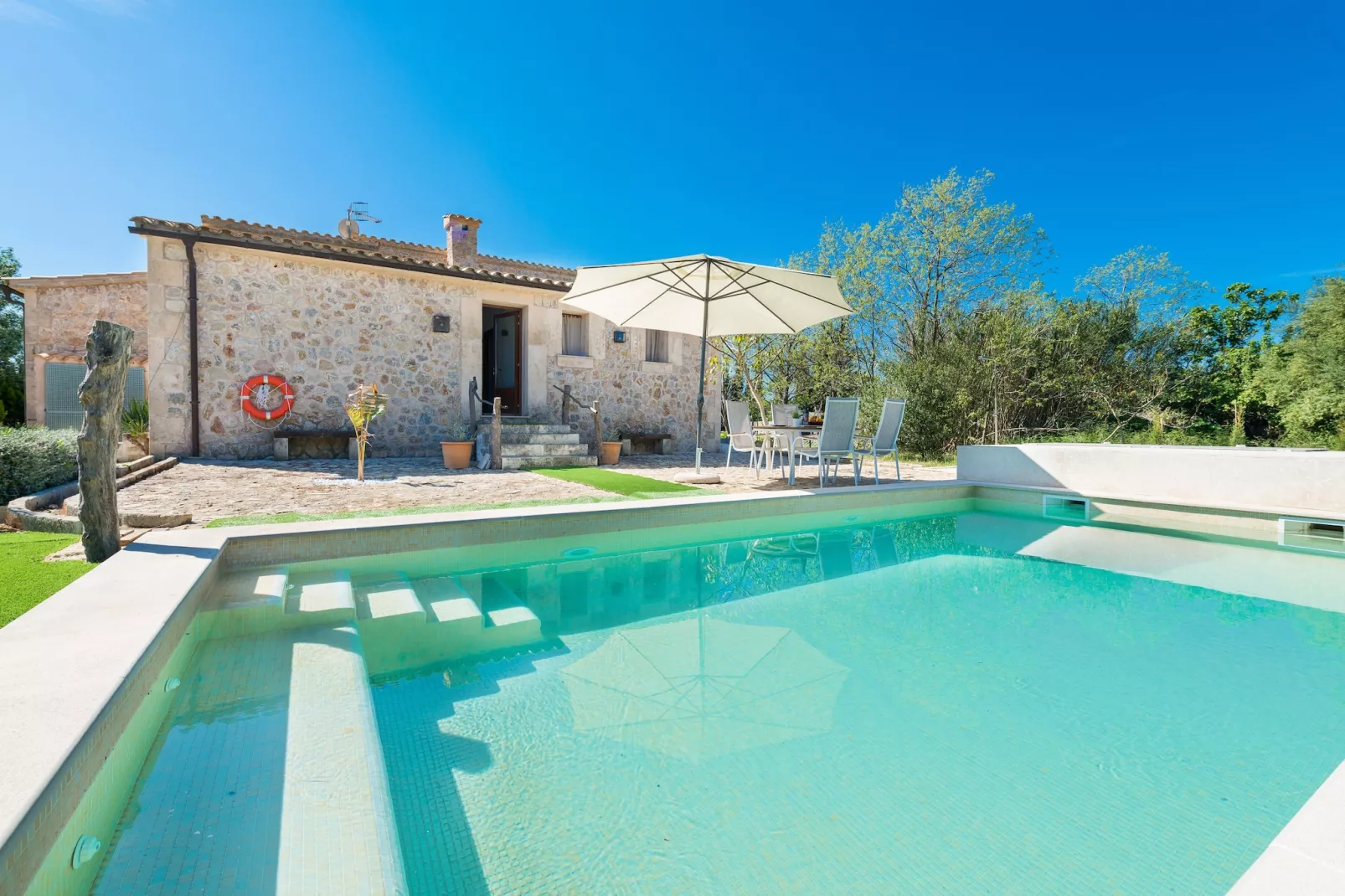 Son Ferragut-Exterior summer